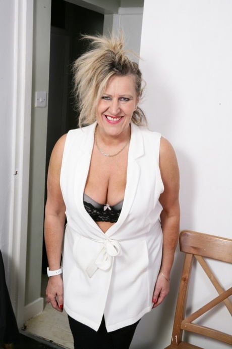 knubbig blond cougar dp vuxen gratis samling