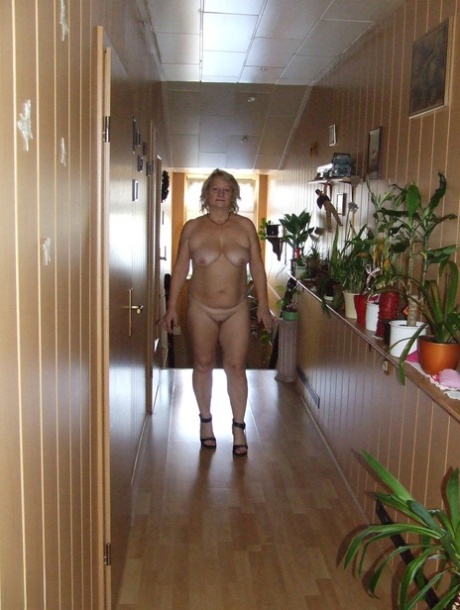 petit blond kort hår xxx sex arkiv